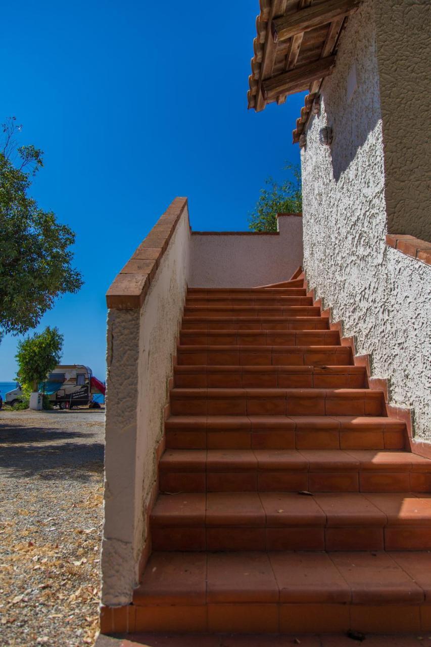 Camping B&B Gioiosa Gioiosa Marea Exterior foto